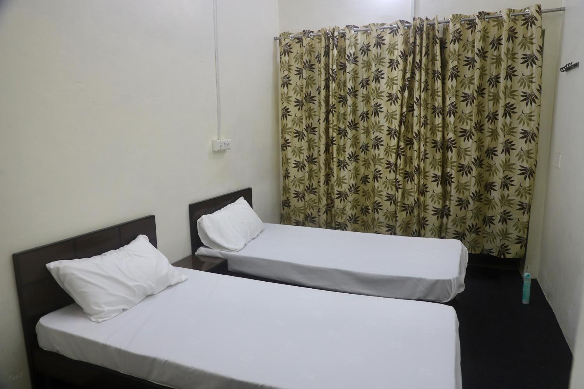 Budget-Friendly Udaipur Stay Exterior photo
